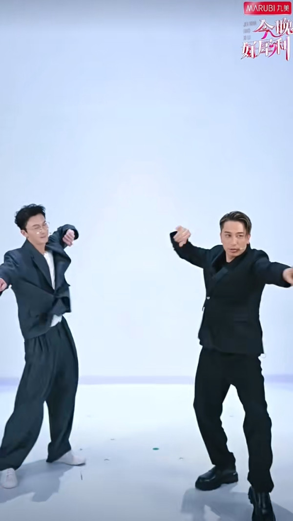 吳卓羲歐陽震華組300歲男團直播跳騎呢舞 郭晉安忍笑表情耐人尋味：老人的心酸！