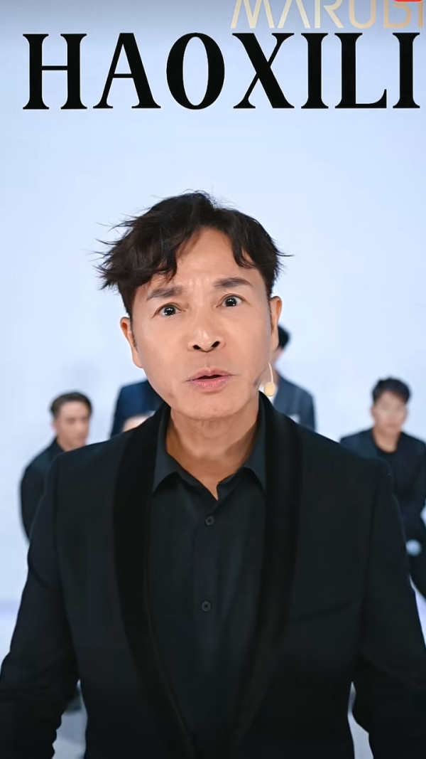 吳卓羲歐陽震華組300歲男團直播跳騎呢舞 郭晉安忍笑表情耐人尋味：老人的心酸！