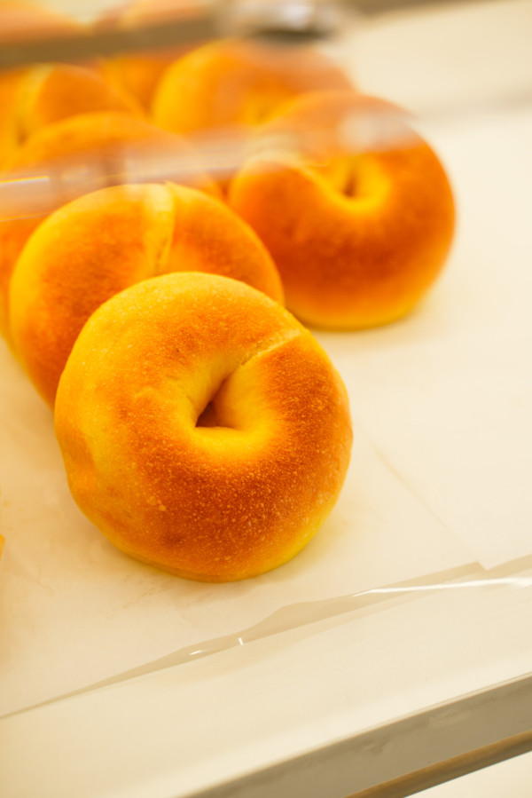 本地人氣烘焙店「初麥」進軍銅鑼灣 限定新品明太子酥+杜拜開心果布丁包