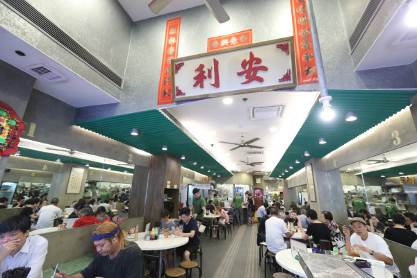 筲箕灣安利魚蛋粉吉隆坡開分店！紅足半世紀「發哥最愛」衝出香港