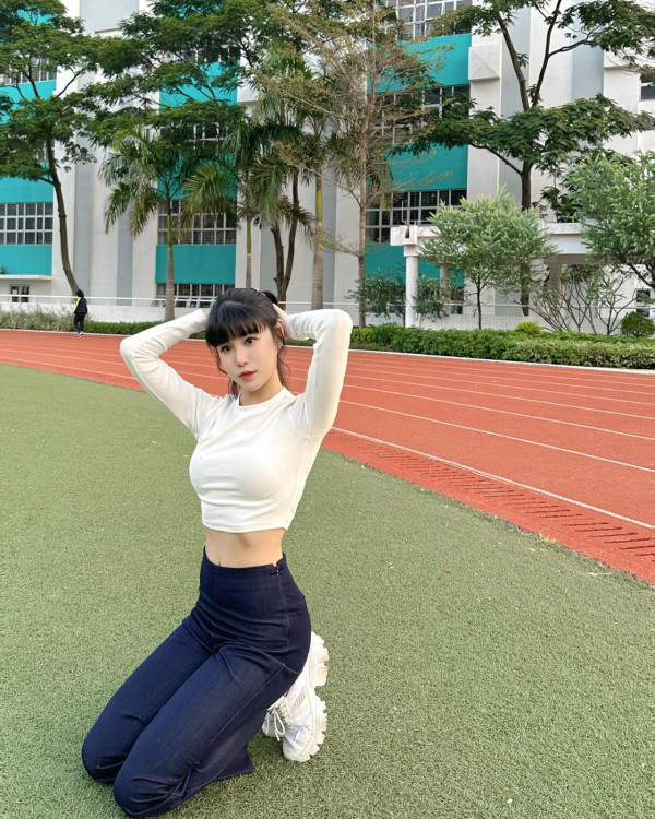古佩玲真實生圖流出被指真面目認唔出 一部位慘遭網民指撞樣夏蕙姨