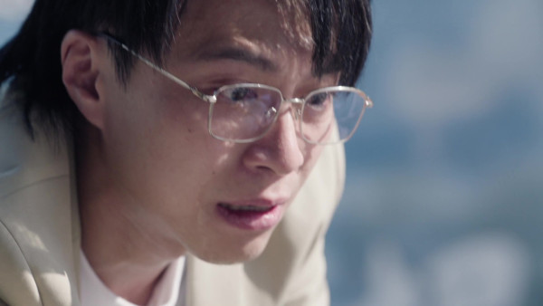 刑偵12｜吳業坤演張振朗次人格獲讚演技躍進 婚後三喜臨門宣布殺入空手道港隊