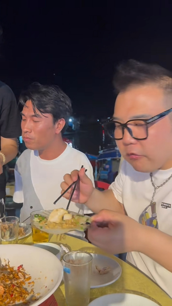 中年好聲音3｜李金凱私下生活影片意外曝光 日常由家姐貼身照顧無微不至