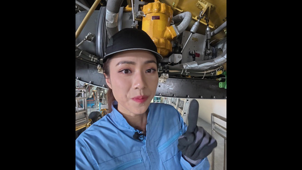 劉穎鏇體驗飛機維修工作驚變「問題少女」扭爆螺絲批咀兼整跌攝影機
