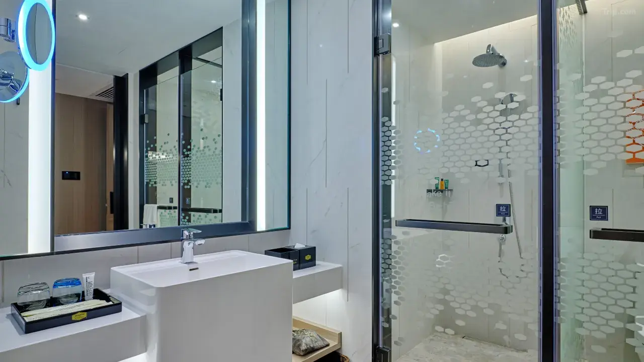 深圳北站酒店10間推介！人均9起！步行直達地鐵 Moxy/希爾頓歡朋/智選假日 