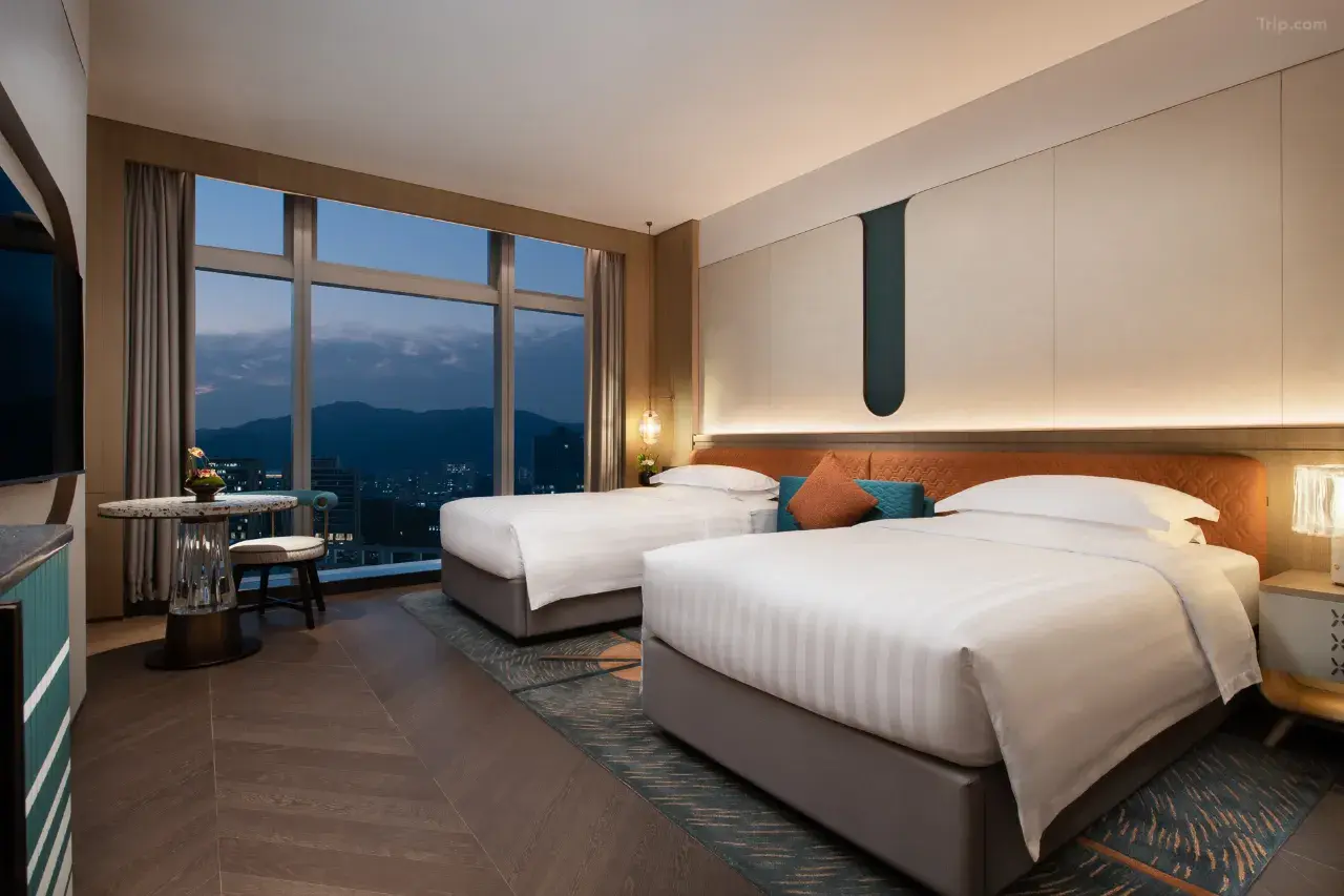 深圳北站酒店10間推介！人均9起！步行直達地鐵 Moxy/希爾頓歡朋/智選假日 