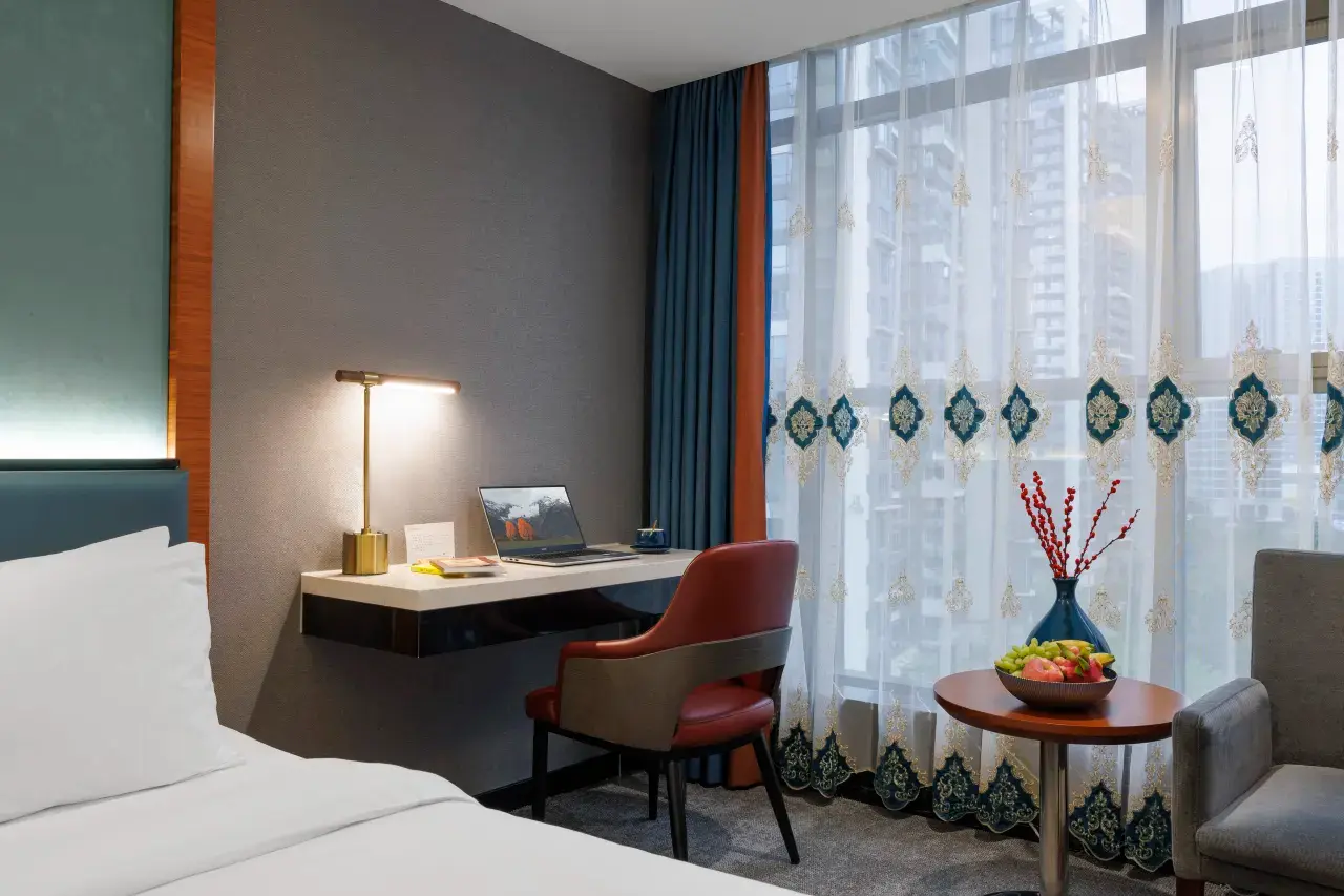 深圳北站酒店10間推介！人均9起！步行直達地鐵 Moxy/希爾頓歡朋/智選假日 