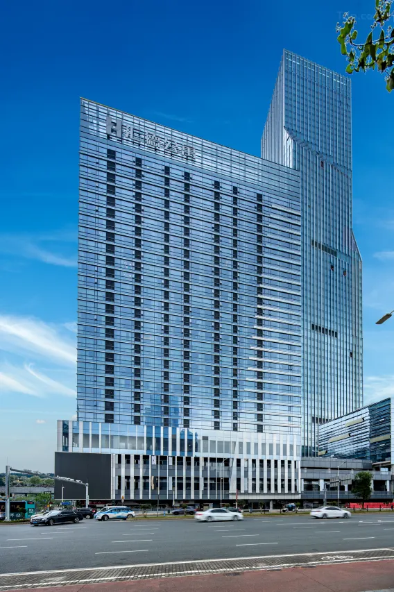 深圳北站酒店10間推介！人均9起！步行直達地鐵 Moxy/希爾頓歡朋/智選假日 