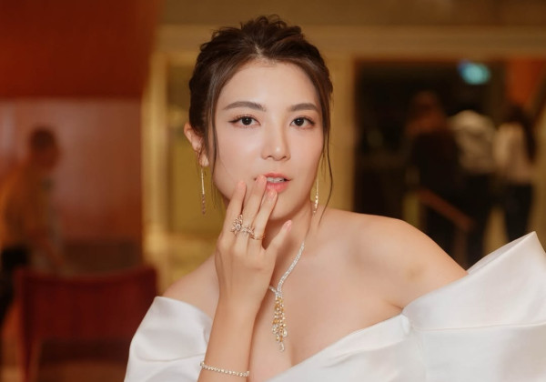 視帝老婆驚爆怪病纏身臉部突然腫脹 發炎病容照觸目驚心：搵唔到原因