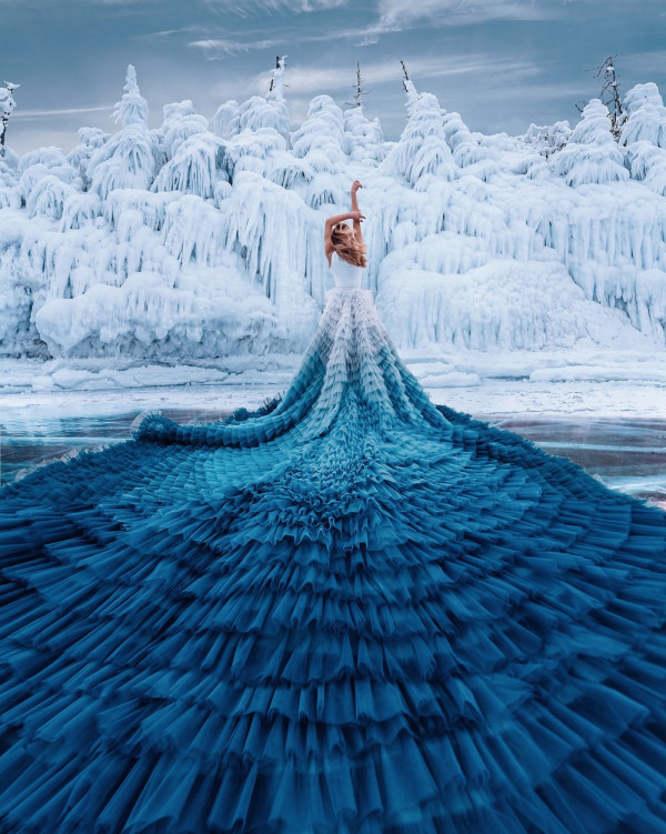 轉瞬即逝蒲公英連身裙 用上近千朵花蕾!同時綻放如煙火超震撼