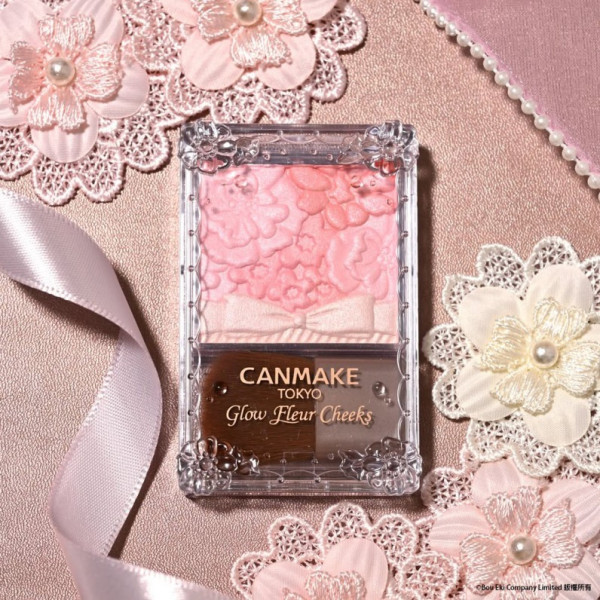暖黃膚色胭脂推薦｜1. CANMAKE Glow Fleur Cheeks 花漾瑰麗胭脂系列