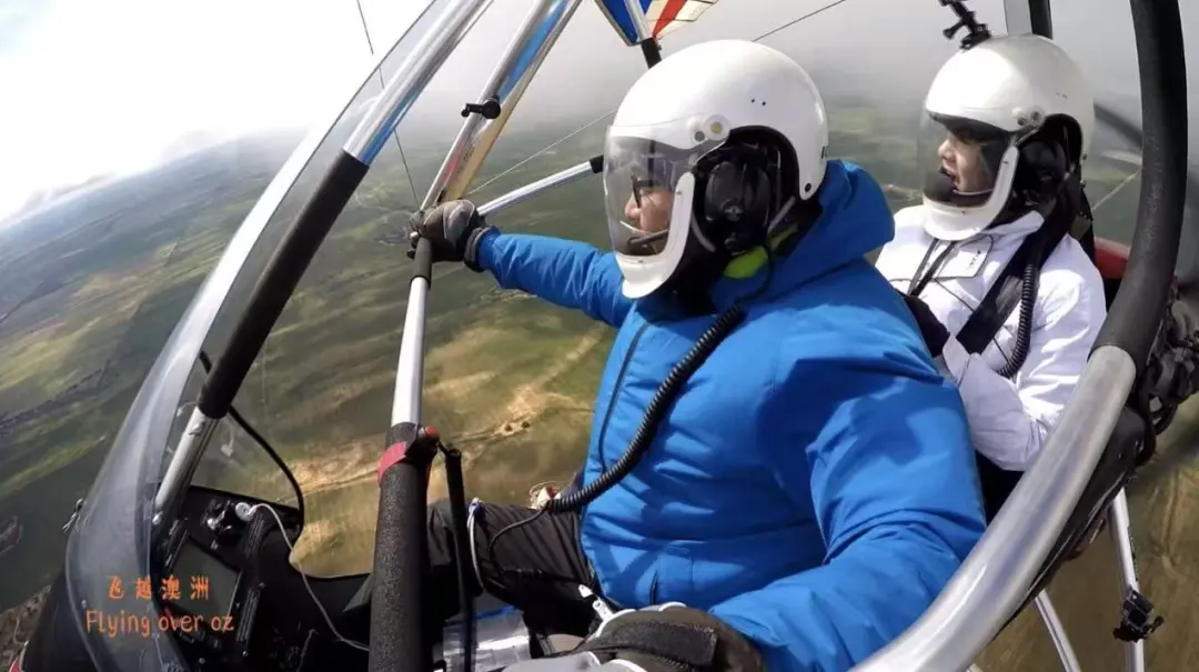 山東夫妻花光35萬身家帶8歲女兒休學航海 教育全憑自學！13年後受邀到美國工作 