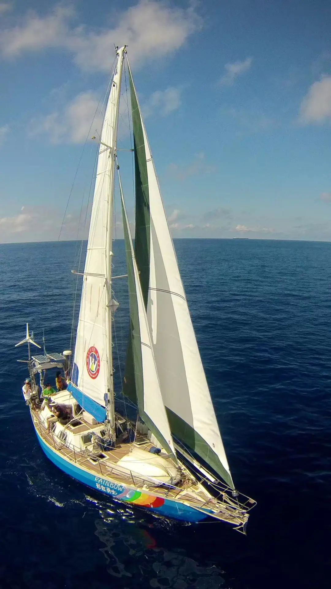 山東夫妻花光35萬身家帶8歲女兒休學航海 教育全憑自學！13年後受邀到美國工作 