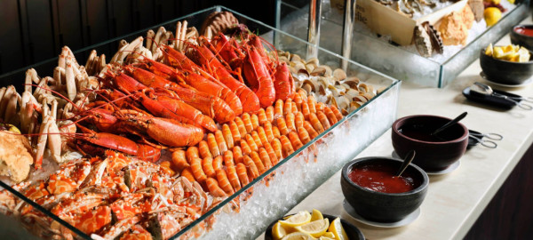 麗思卡爾頓酒店自助餐優惠買2送2！103樓歎海景任食生蠔海鮮/泰式甜品