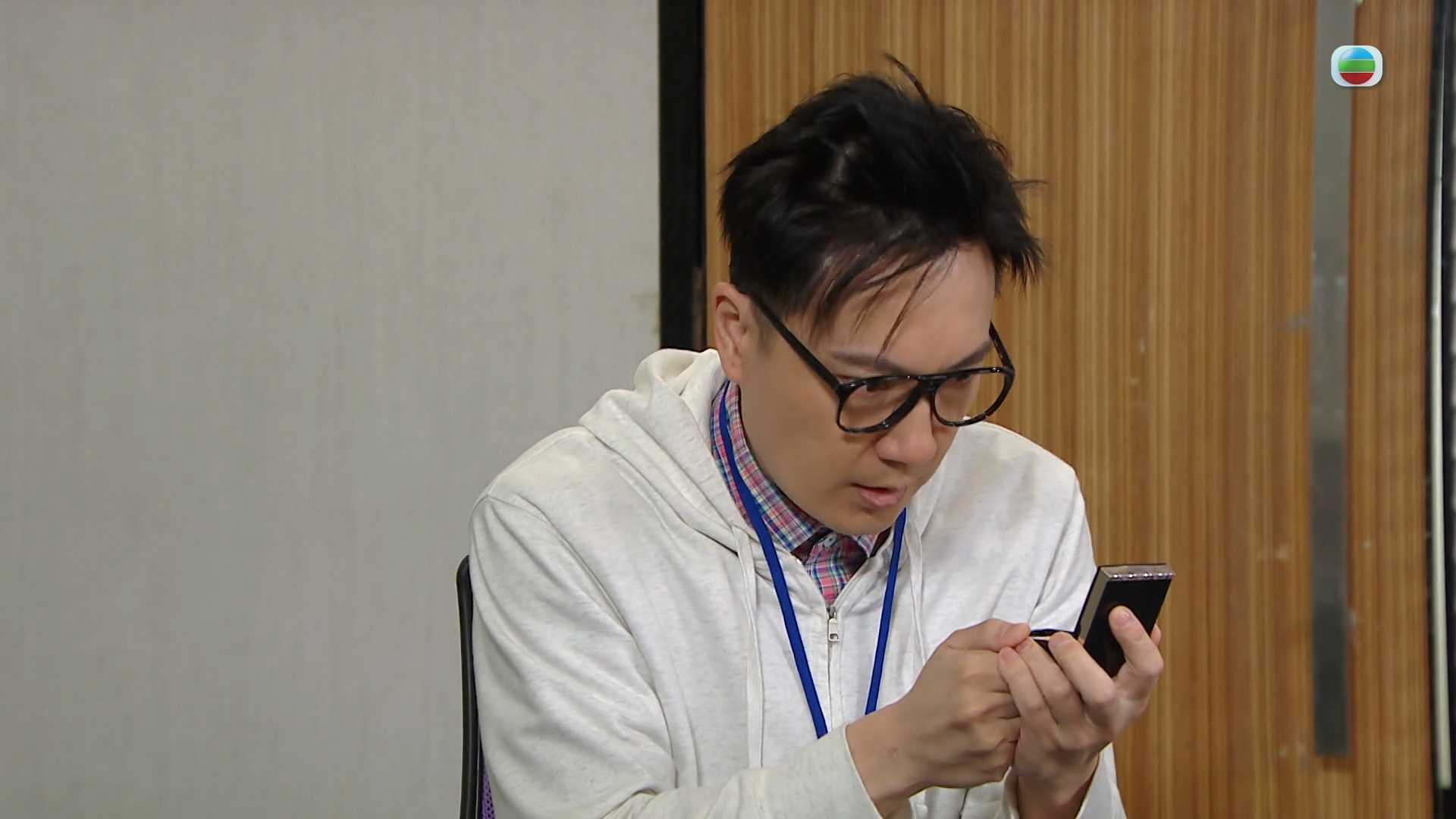 港男十年供樓血汗史，示意圖，圖片來源︰《愛．回家之開心速遞》劇照。