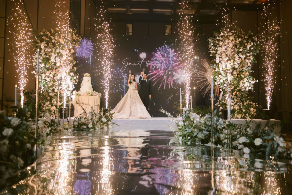 TVB新聞女神低調產子貼BB相報喜 榮升新手媽媽：「你自己挑了日子出生」