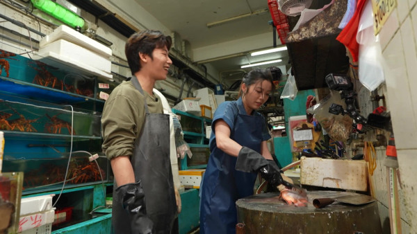 賴慰玲做魚檔劏魚販死纏難打講價 Super Tiger劉展霆家族魚檔生意曝光  