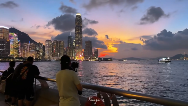 台灣女生遊香港遇一幕！驚嘆比日本韓國更美 港人認同讚世一