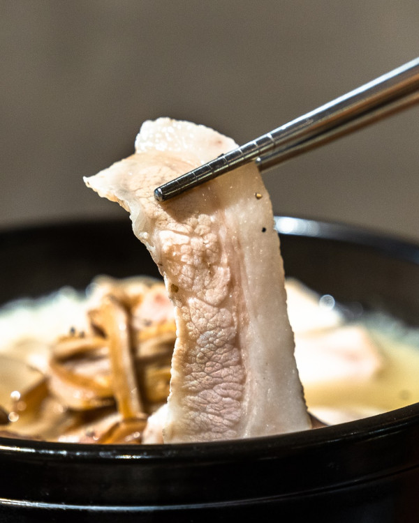 韓國人氣湯飯Um Yong Baek正式登陸香港！密陽式豬肉湯飯／SEVENTEEN珉奎都食過 (即睇餐廳選址)