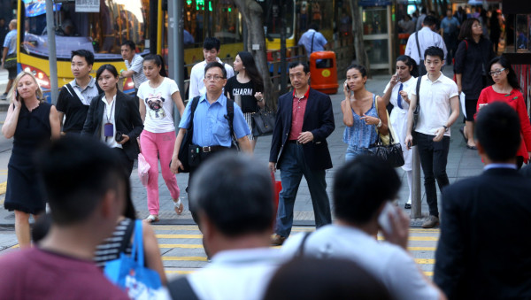 居內地10年港人揭中港2大「移動邏輯」分別，圖片來源︰HKET圖片庫。