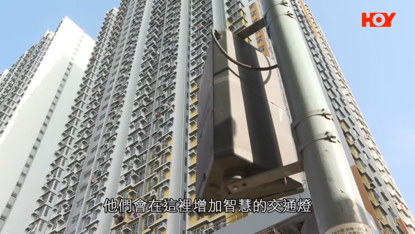 他期望日後能實現實時調節交通燈系統，以提升道路通行效率。