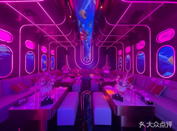 珠海KTV｜珠海8大唱K/打卡派對房推介！拱北口岸步行直達 人均唱足7小時！ 