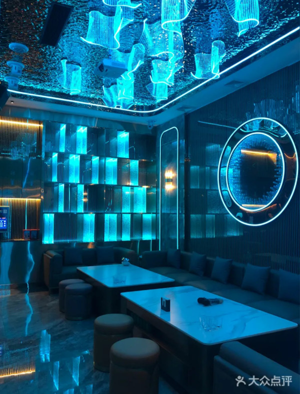 珠海KTV｜珠海8大唱K/打卡派對房推介！拱北口岸步行直達 人均唱足7小時！ 