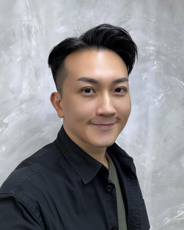 愛回家「鐵面陳」求婚半年報喜低調榮升做爸爸 傳升呢「億萬駙馬」為囡囡豪搞百日宴