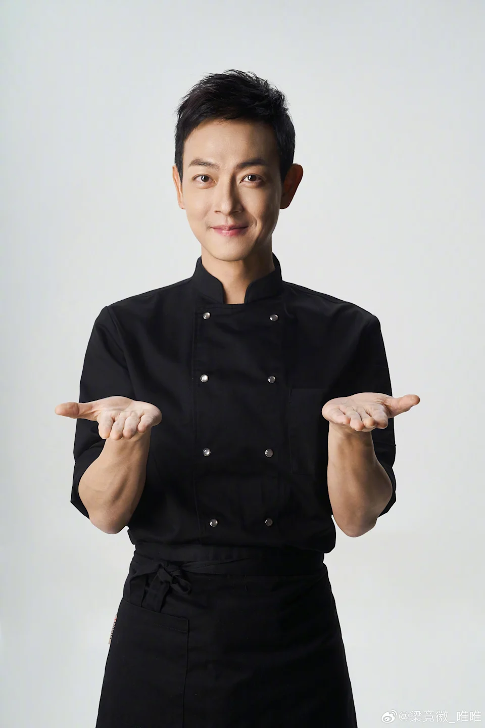 前TVB小生傳出財困？自爆公司周轉不靈要問朋友借22萬應急？網友嘆風光不再：明星都淪落到咁