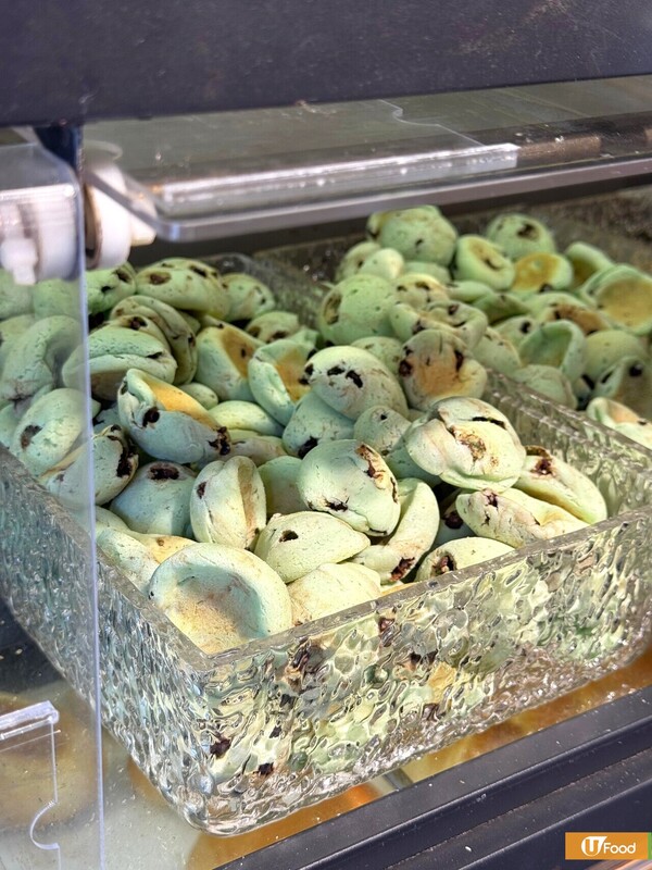 荃灣麵包店逆市價「$1麻糬波波」爆紅  懷舊炸蛋球／開心果軟心蛋撻