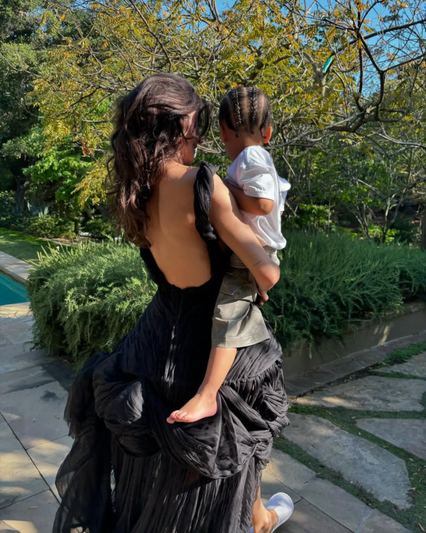  Kylie Jenner坦承隆胸細節