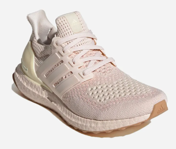 馬拉松激減過千款低至22折｜Adidas、New balance波鞋低至$219／精選運動TEE低至$89