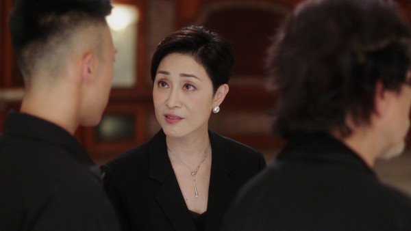 刑偵12｜陳法蓉長髮Look翻Hit一樣靚爆鏡 演家姐角色親揭與林保怡不演情侶之謎