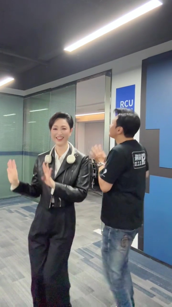 刑偵12｜陳法蓉長髮Look翻Hit一樣靚爆鏡 演家姐角色親揭與林保怡不演情侶之謎