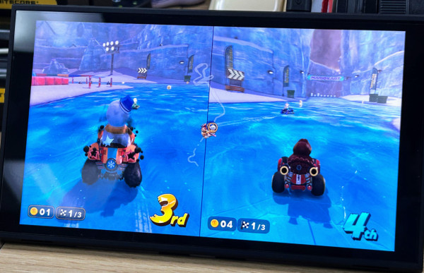 多圖！開箱Switch 2 新款磁吸式Joy-Con試玩 即睇打機畫質