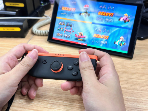 多圖！開箱Switch 2 新款磁吸式Joy-Con試玩 即睇打機畫質