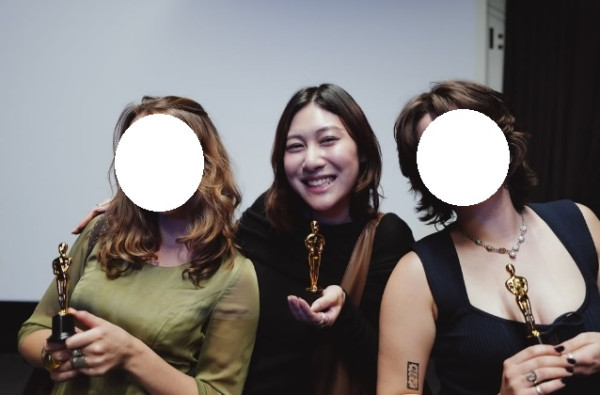 自小成績優異(圖片來源：IG@instituteforproperladie)