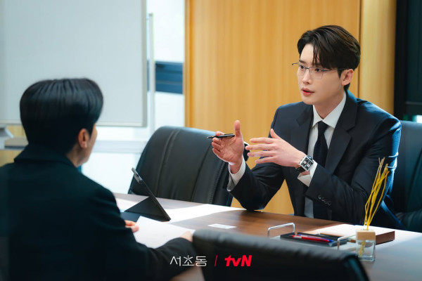 瑞草洞線上看（圖片來源：IG@tvn_drama）