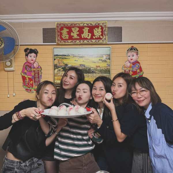Cookies「餅碎」Gloria現身會計師講座分享女強人經歷！婚姻美滿事業有成靚樣保養得宜