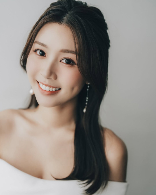 女神配對計劃｜李芷晴被同學曝光私下真實人品 一舉動見證絕非「等人服侍嘅港女」