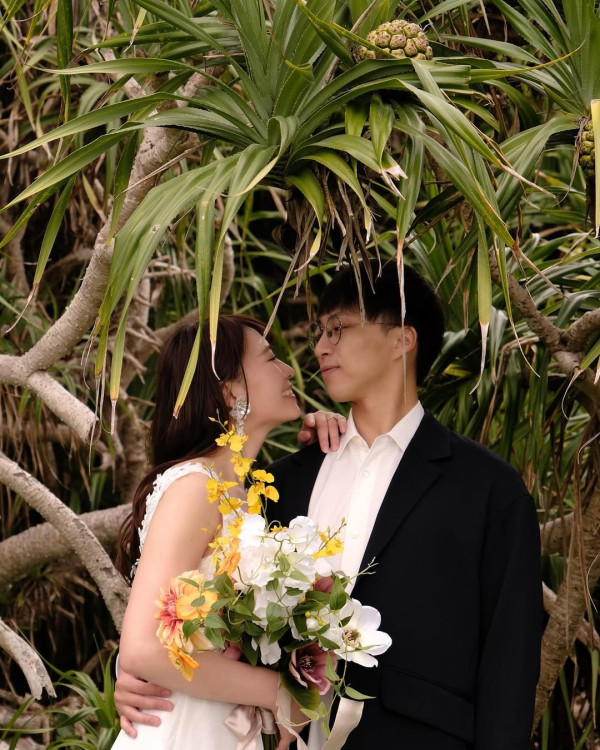 吳業坤燭光晚餐甜賀日籍太太31歲生日放閃 愛妻素顏上陣晒零瑕疵真面目