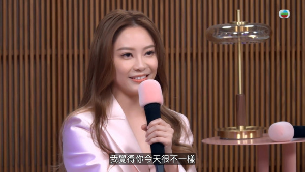 女神配對計劃｜葉蒨文與愛回家拍檔互相暗戀告白 流露「沉船樣」展現雙向奔赴的愛情