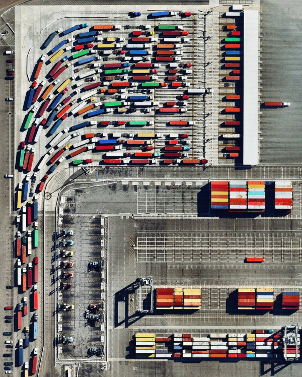 持續12年每日記錄驚豔眼球！攝影師用鳥瞰圖揭示世界各地建築美學 