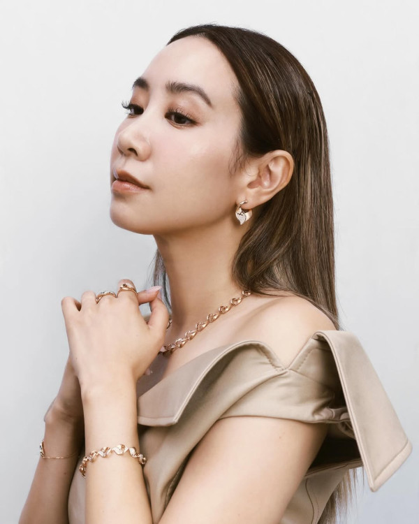 盤點2026年7位40歲女星同齡不同命！童顏女神都4字頭？8億闊太生活無憂