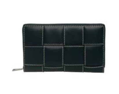 BOTTEGA VENEТА $5100（原價$8500）