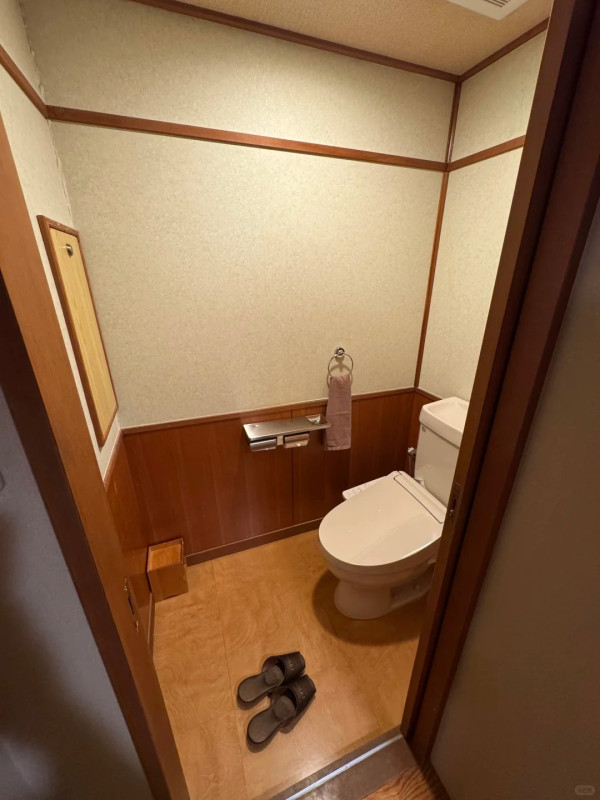 內地女住箱根酒店一入門口嚇到喊 呻夜晚唔敢瞓兼全身流汗：太恐怖了 