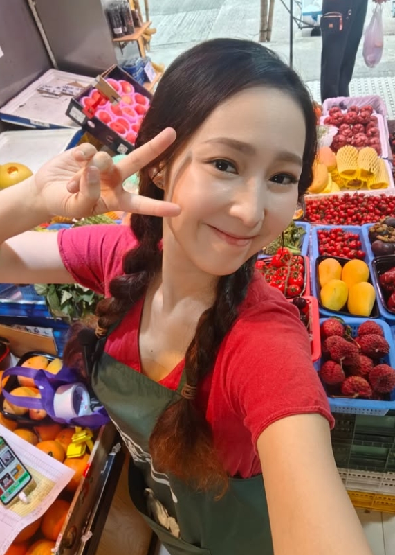 前TVB女藝人離巢後現身街市斬豬肉？坦言30幾歲先重頭學起唔容易！