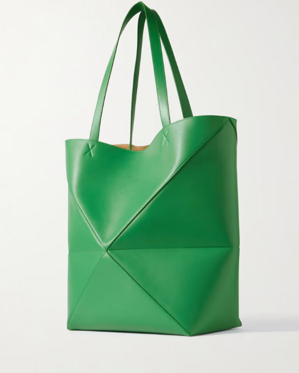 LOEWE罕有減至42折！精選17款折扣商品 LOEWE手袋/TEE/皮帶/聯乘On運動鞋
