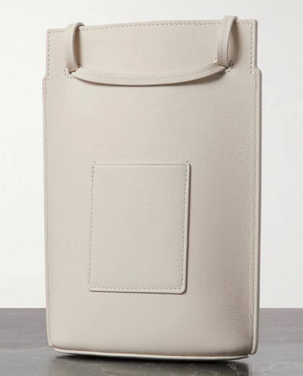 LOEWE罕有減至42折！精選17款折扣商品 LOEWE手袋/TEE/皮帶/聯乘On運動鞋