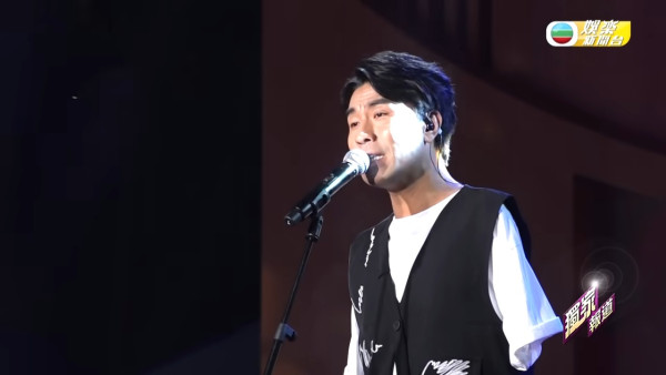 中年好聲音3｜李金凱遭粉絲當眾求婚爭做「李太」 10個字神回應化解尷尬場面